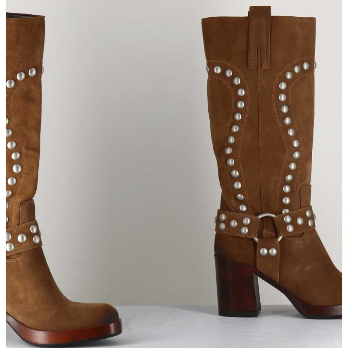 Bottes Bikers Daim Camel & Clous - Volta Velour Cuoio