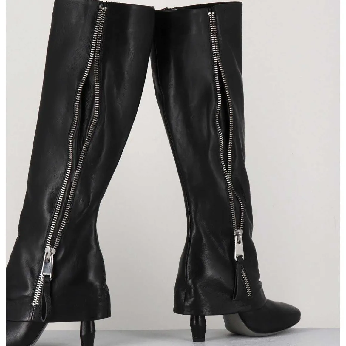 Bottes En Cuir Noir Guetre & Zip Destructurees - M22I97602 Black