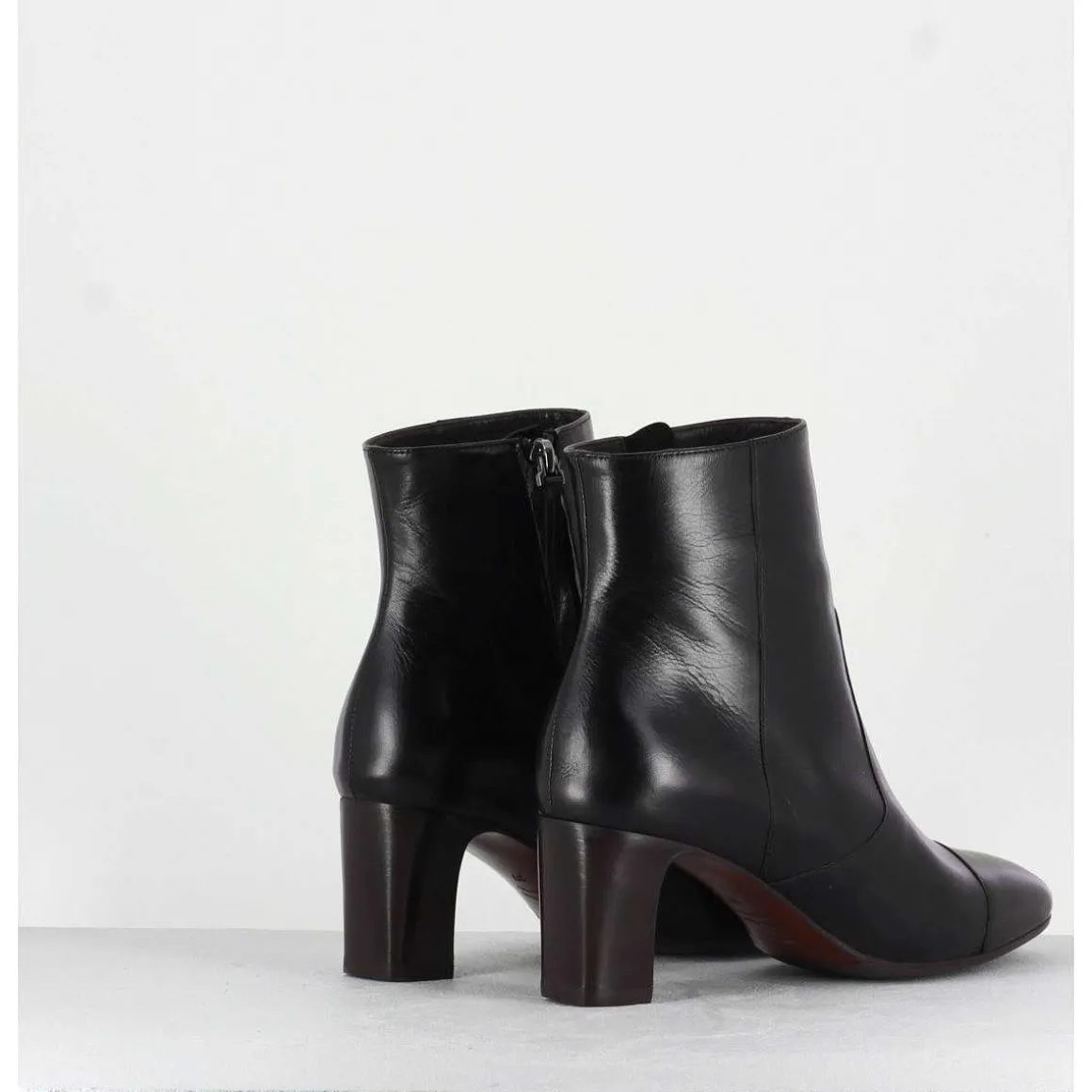 Bottines Petit Talons En Cuir Noir F568 - Garrice Lab