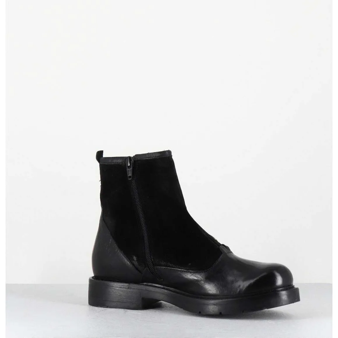 Bottines Plates A Boutons En Cuir Noir - Laco Carly Nero