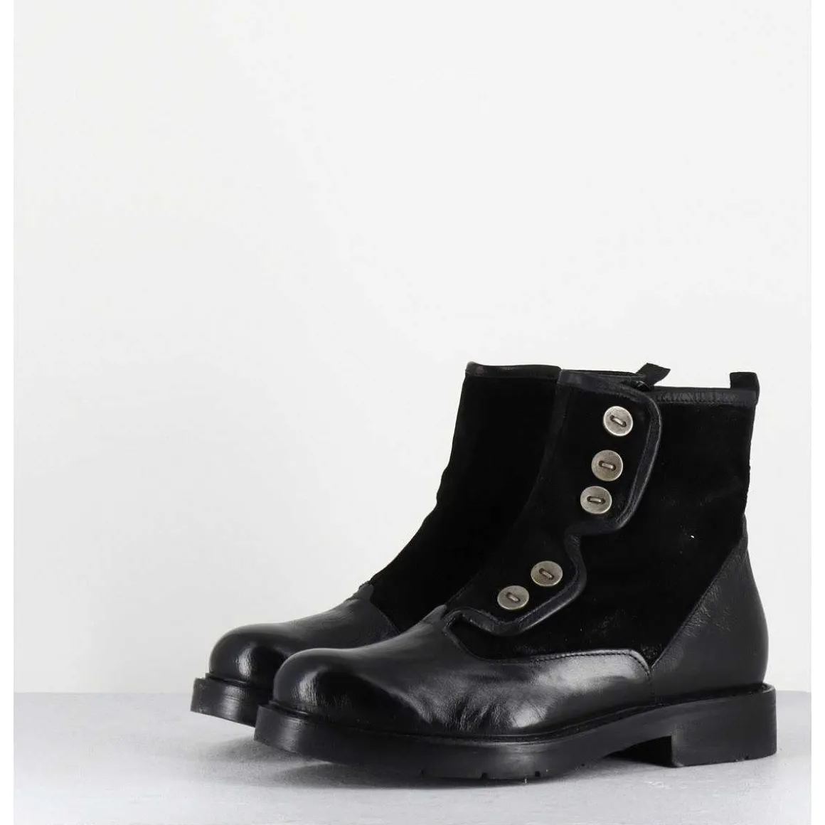 Bottines Plates A Boutons En Cuir Noir - Laco Carly Nero