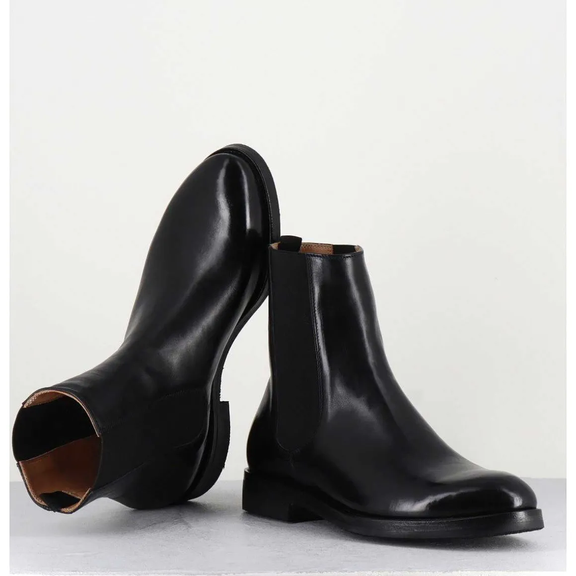 Bottines Plates En Cuir Noir A Elastiques - Camil 70017 Black