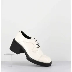 Derbies A Talon En Cuir Vernis Souple Blanc - Yoshi Naplak Panna