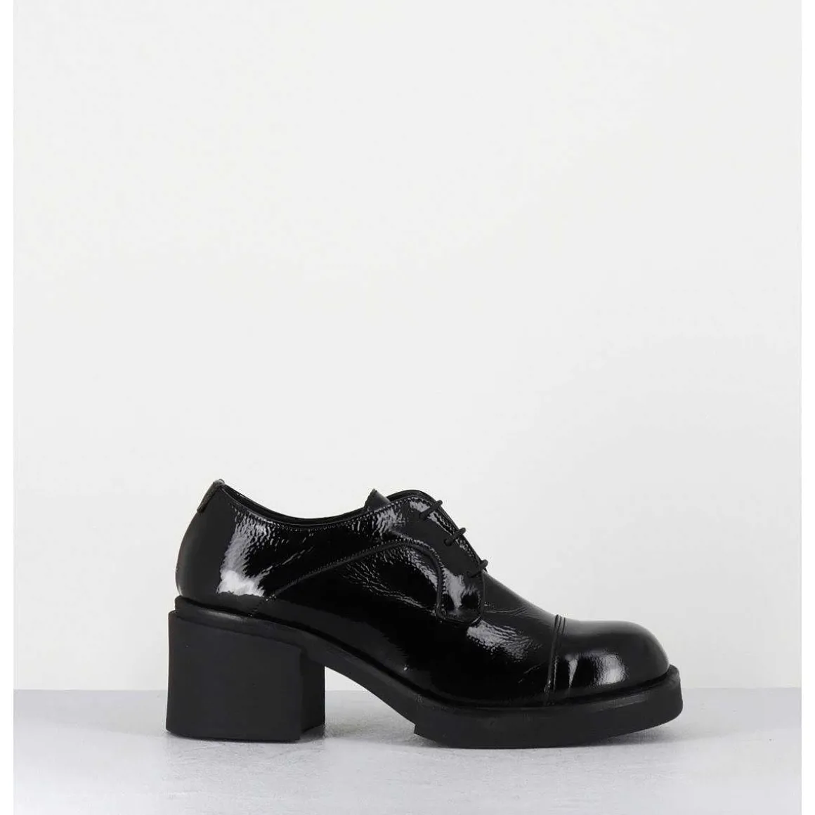Derbies A Talon En Cuir Vernis Souple Noir - Yoshi Naplak Nero