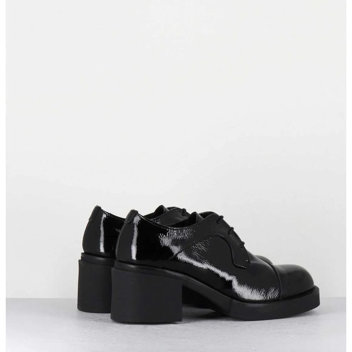 Derbies A Talon En Cuir Vernis Souple Noir - Yoshi Naplak Nero