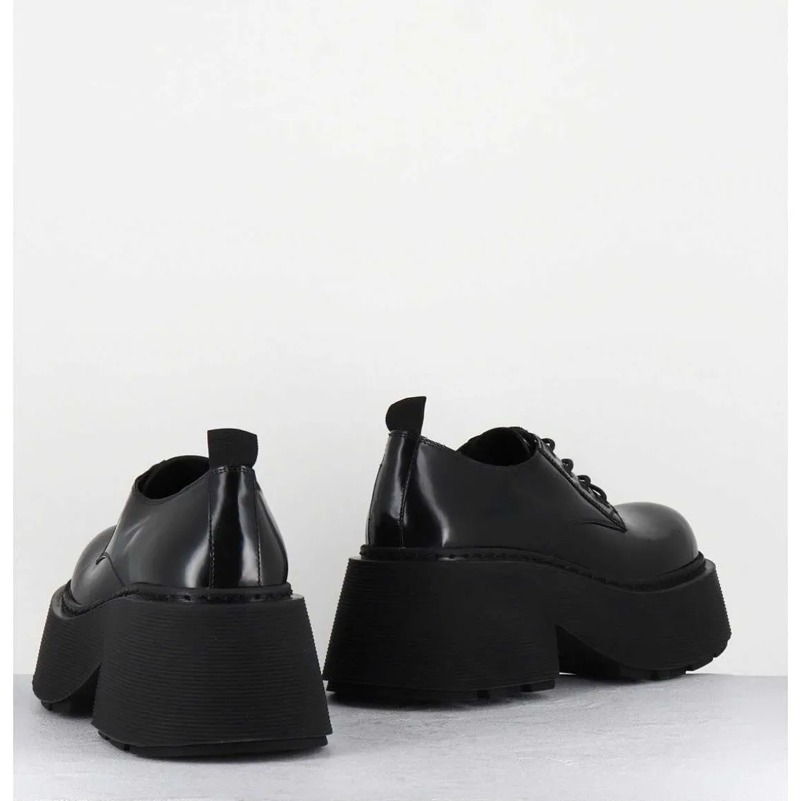 Derbies En Cuir Glace Noir Fume Semelle Epaisse - 1D7702D Buffy Black