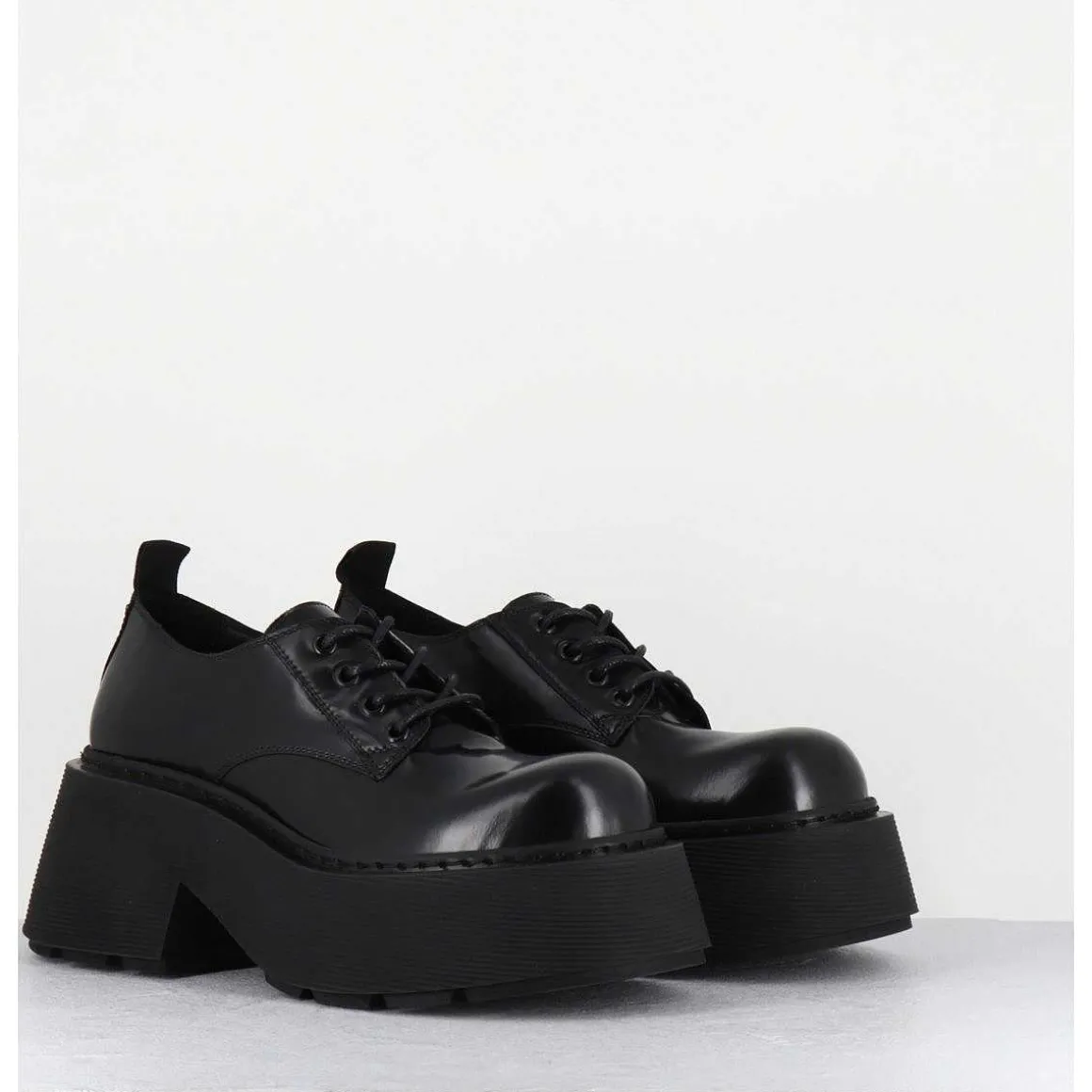 Derbies En Cuir Glace Noir Fume Semelle Epaisse - 1D7702D Buffy Black