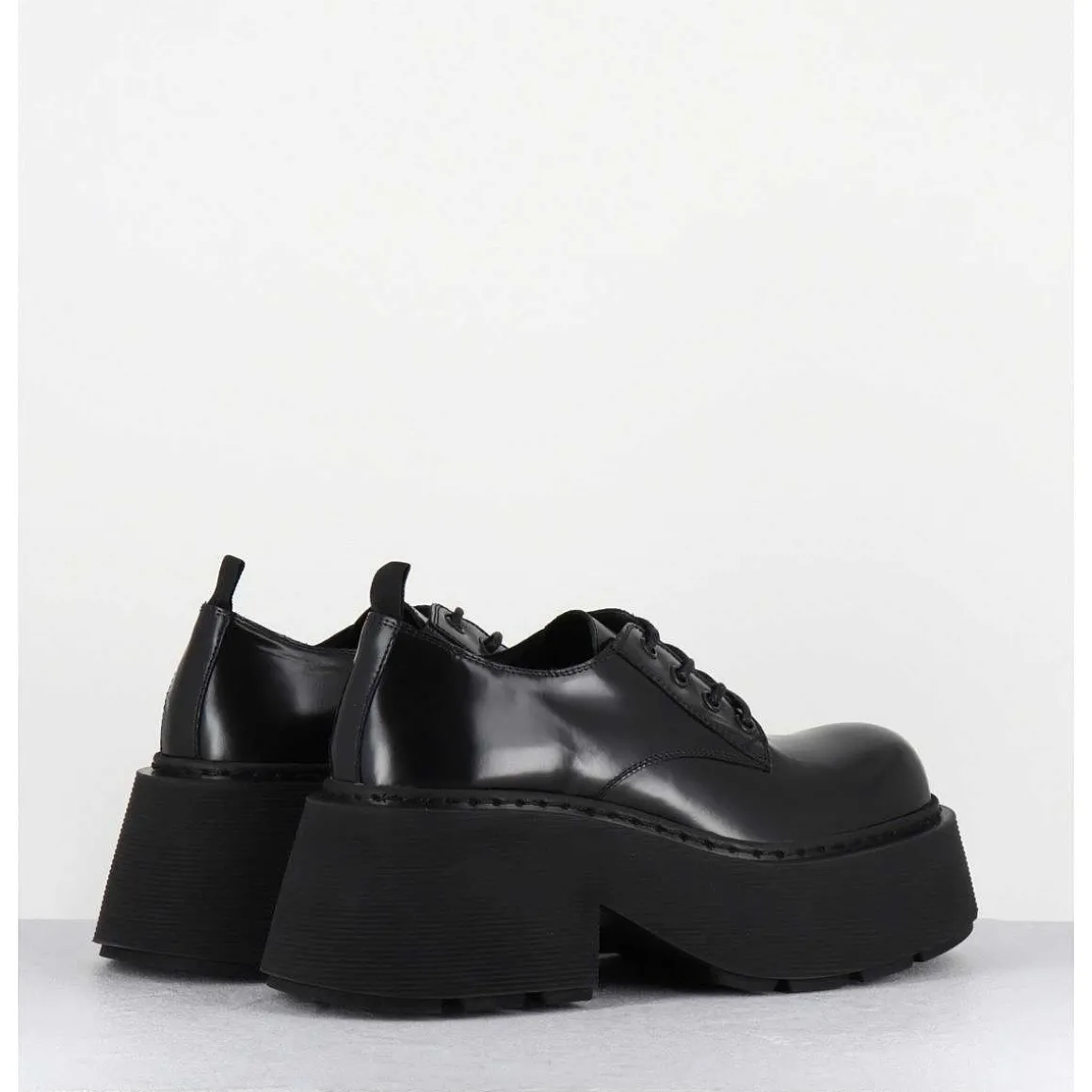 Derbies En Cuir Glace Noir Fume Semelle Epaisse - 1D7702D Buffy Black