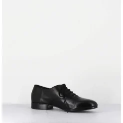 Derbies Minimalistes En Cuir Souple Noir - Stja Cow Black