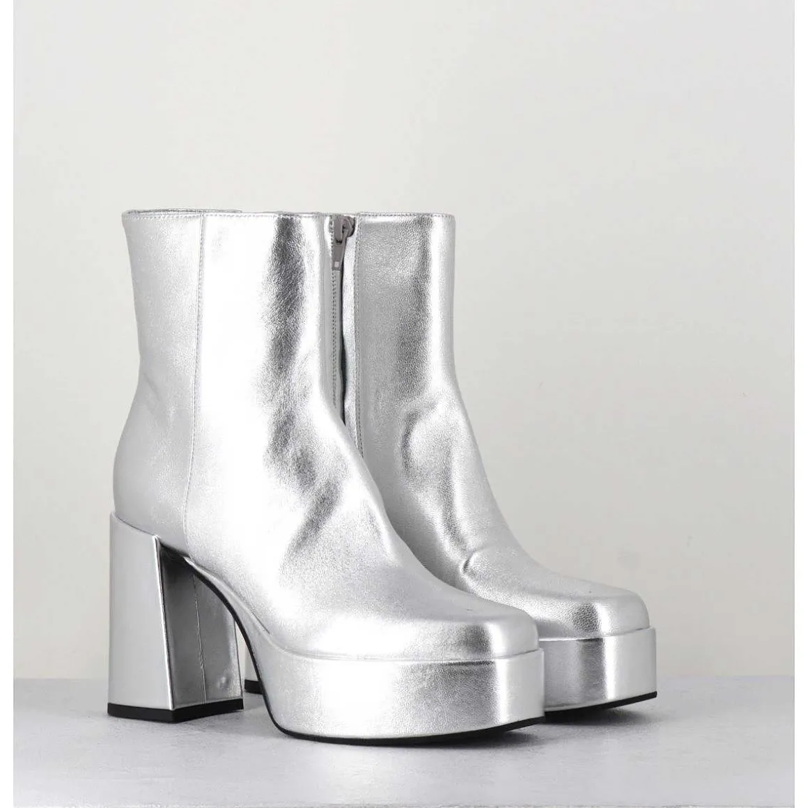 Disco Boots A Plateforme Cuir Argent - Care Argento