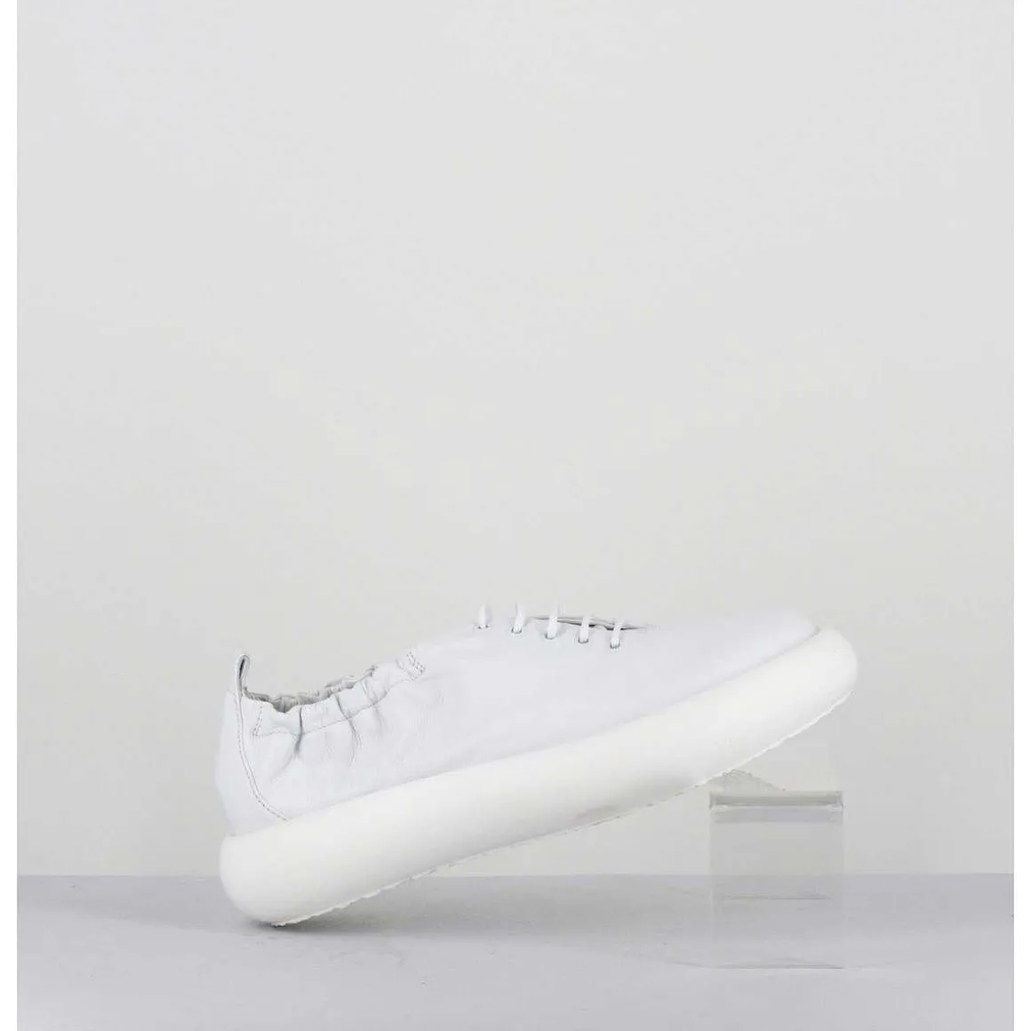 Lace-Up Donut Shoe Cuir Blanc - 1C6856D Travel White