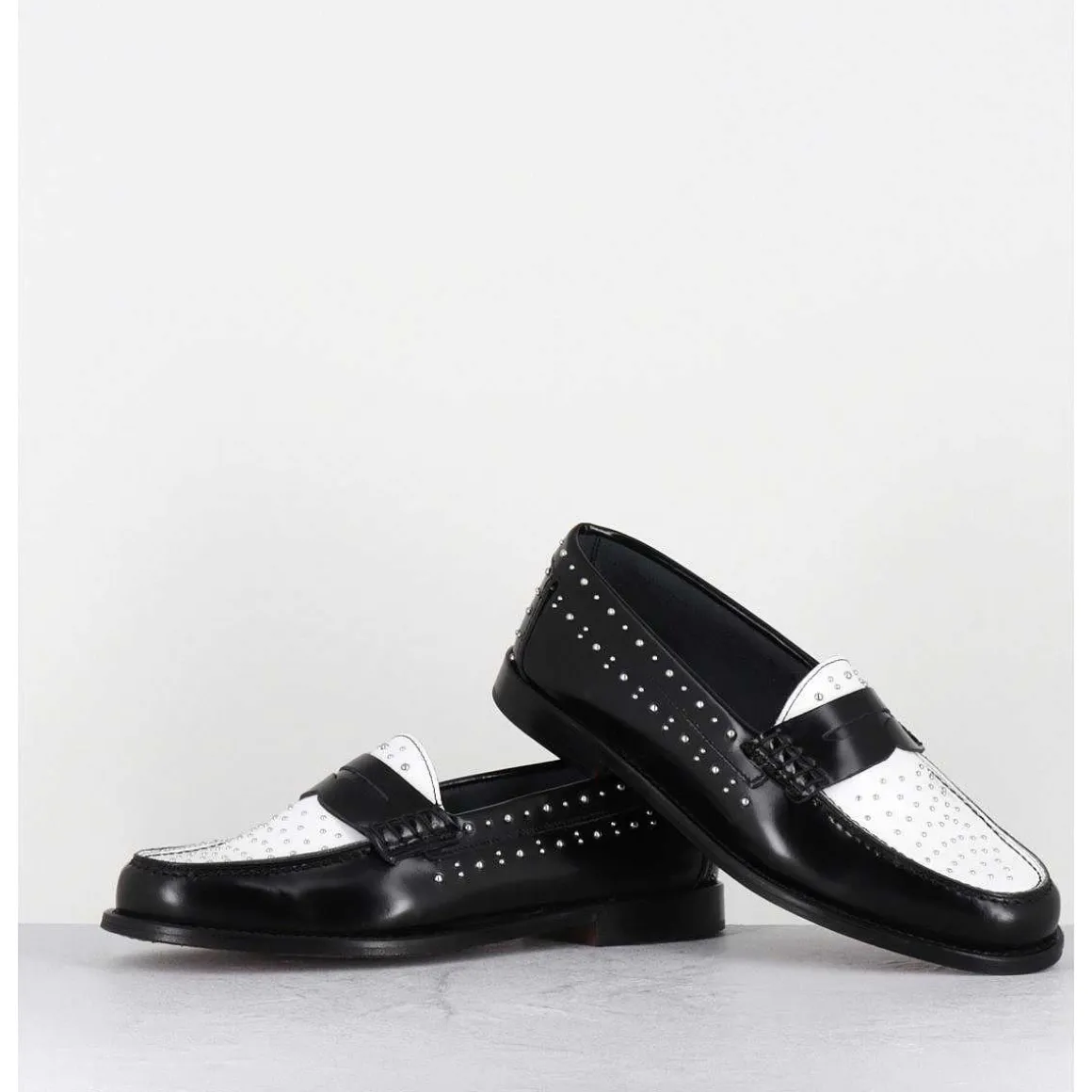 Mocassins Bi-Colores Noir & Blanc Cloutes - Ilay Abra Nero Bianco
