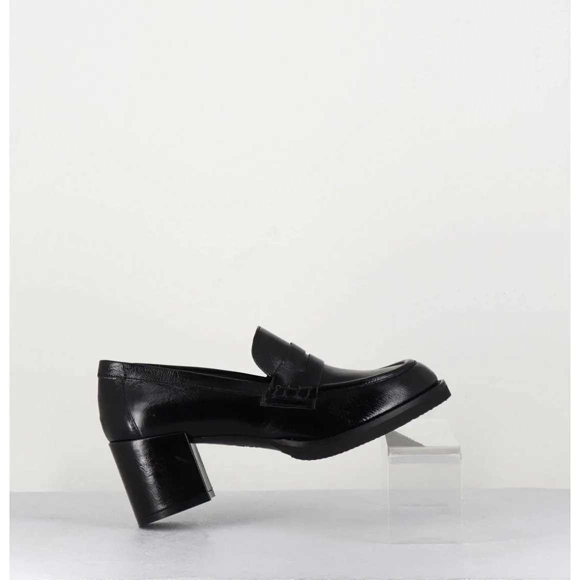 Mocassins En Cuir Brillant Noir - Ah500 Black