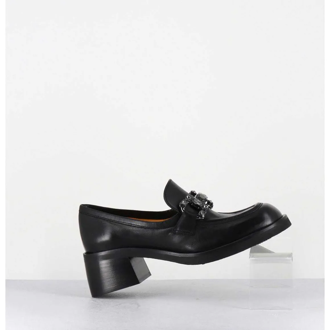 Mocassins En Cuir Noir & Bijoux - W232588 Guanto Nero