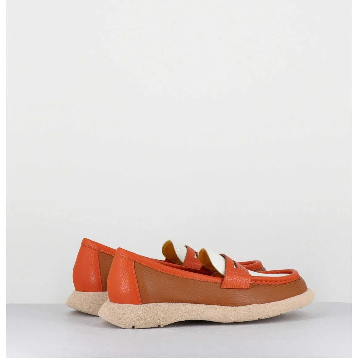 Mocassins Legers En Cuir Graine Orange Beige - S146 Cuoio Panna