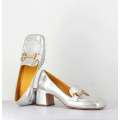 Mocassins Petit Talon En Cuir Argent & Mors Dore - Q167 Vintage Silver