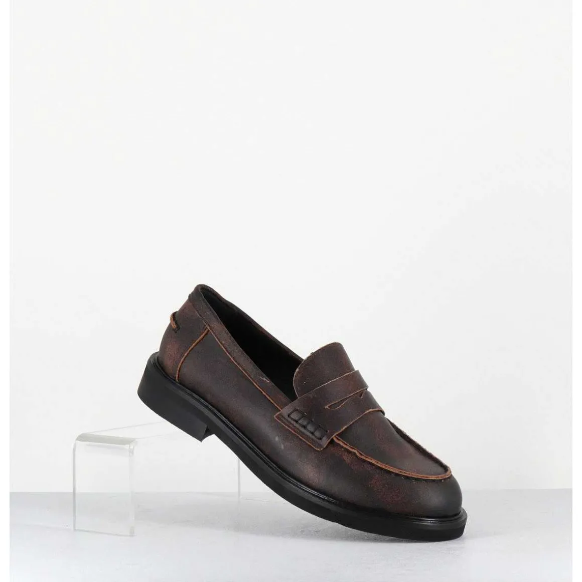 Mocassins Plats A Bout Rond En Cuir Cuir Effet Vintage Marron - Chino Soul Meringa