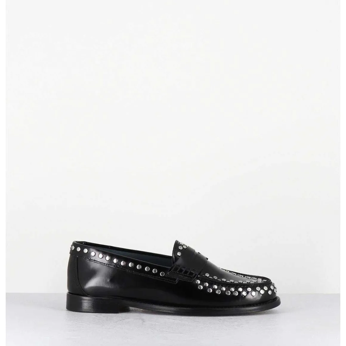 Mocassins Plats En Cuir Glace Noir & Rivets Argent - Tore Abra Nero