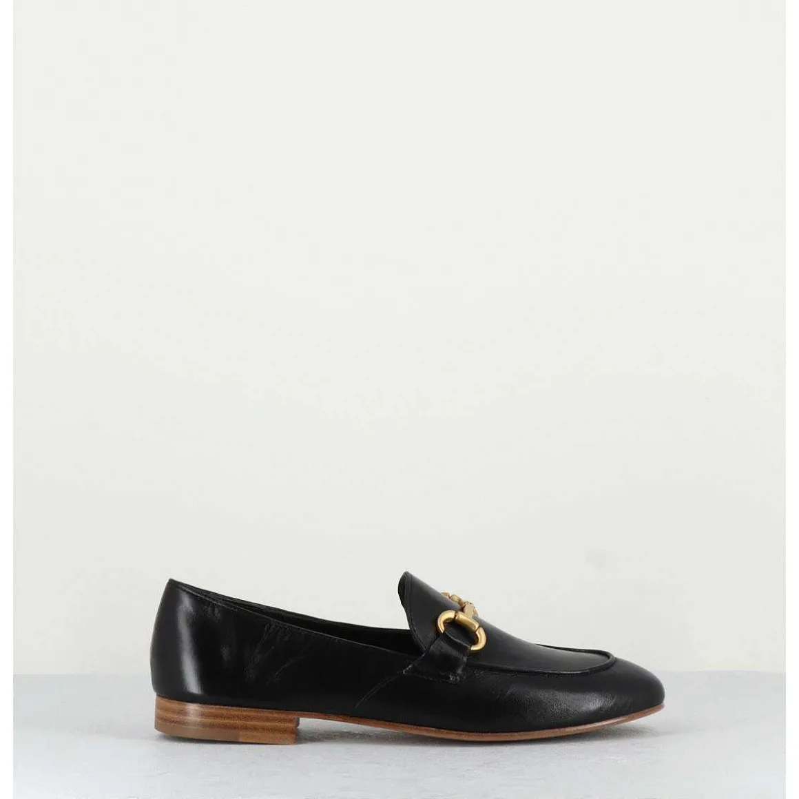 Mocassins Plats En Cuir Souple Noir & Mors Dore - N125 Nero
