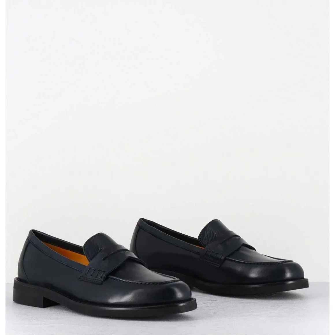 Mocassins Plats En Cuir Souple Bleu Nuit - P906 Seta Blu