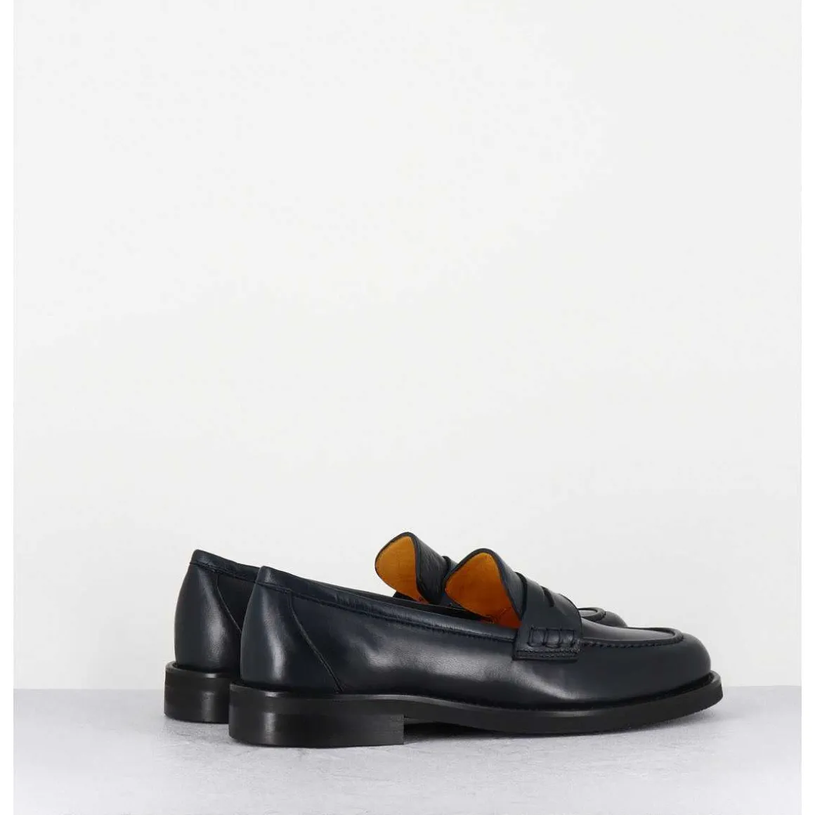 Mocassins Plats En Cuir Souple Bleu Nuit - P906 Seta Blu