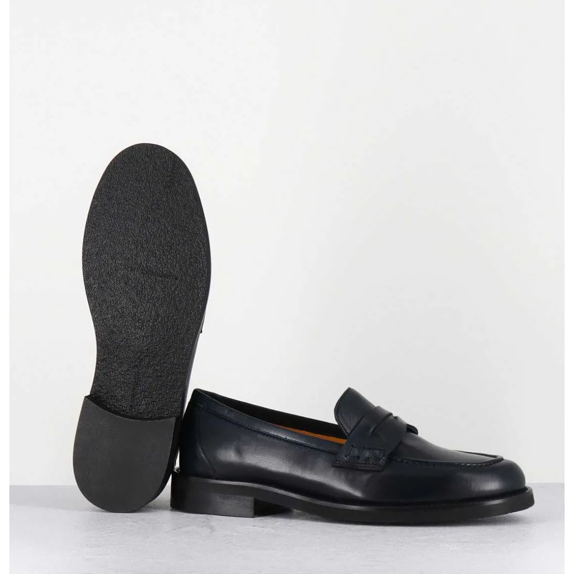 Mocassins Plats En Cuir Souple Bleu Nuit - P906 Seta Blu