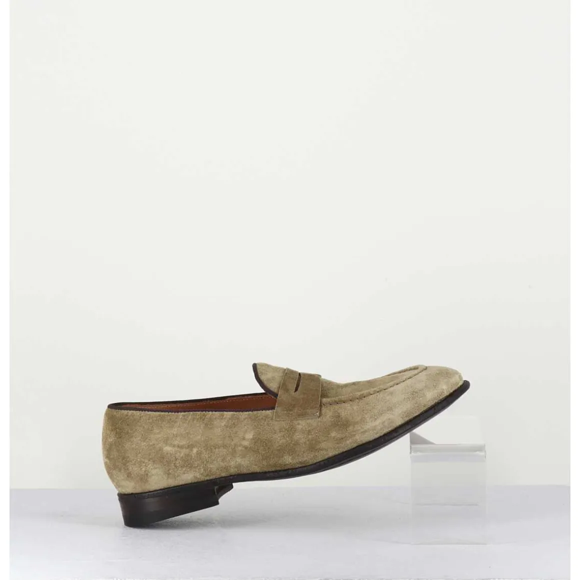 Mocassins Plats En Daim Taupe - Dunia 80013 Tabacco