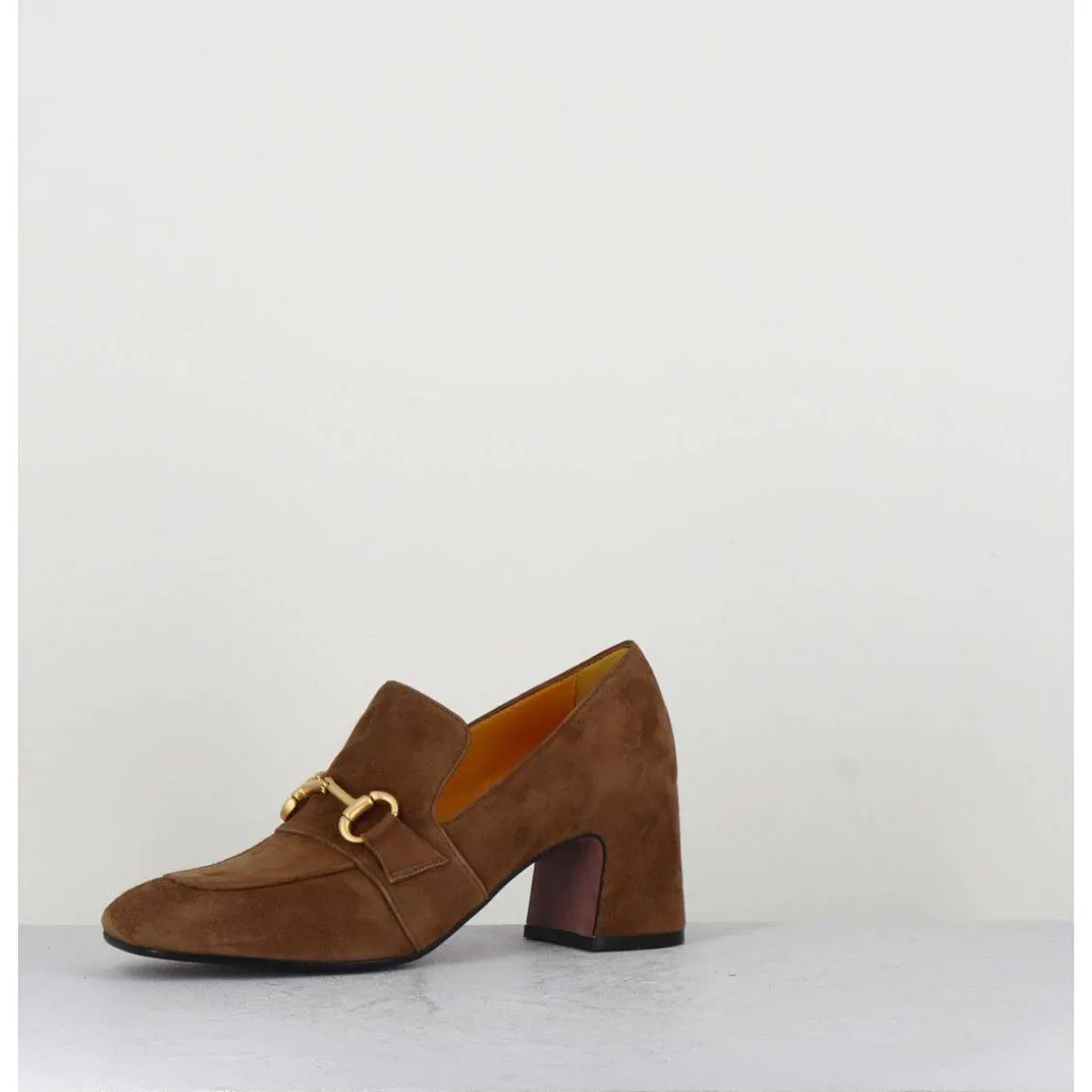 Mocassins 70S A Talon En Daim Camel Bout Carre - Acero