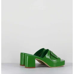 Mules A Plateforme Petit Talon Vernis Vert - 11532 Vetro Mela