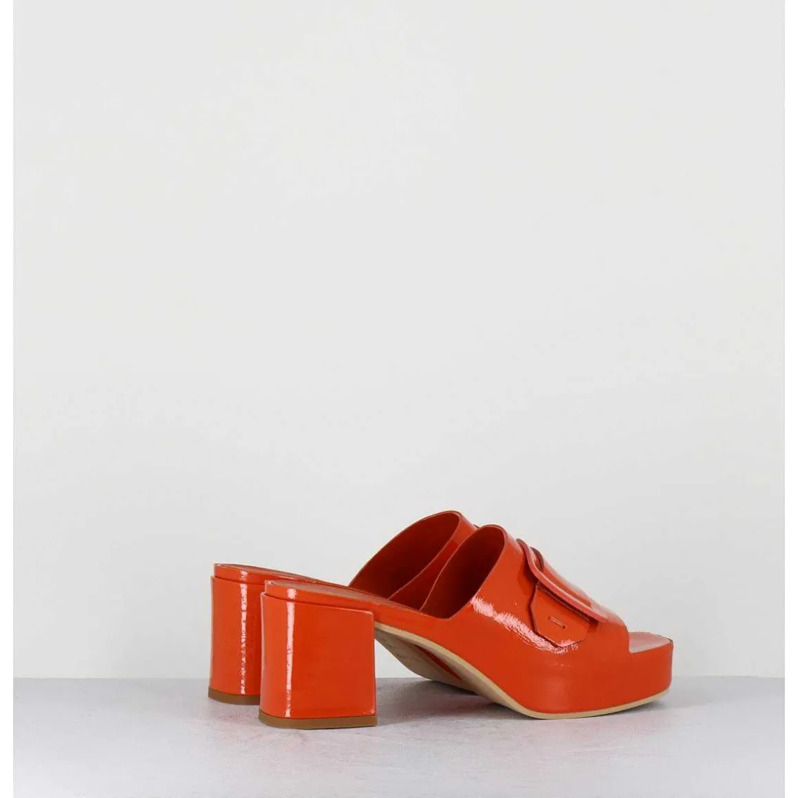 Mules A Plateforme Petit Talon Vernis Orange - 11532 Vetro Orange