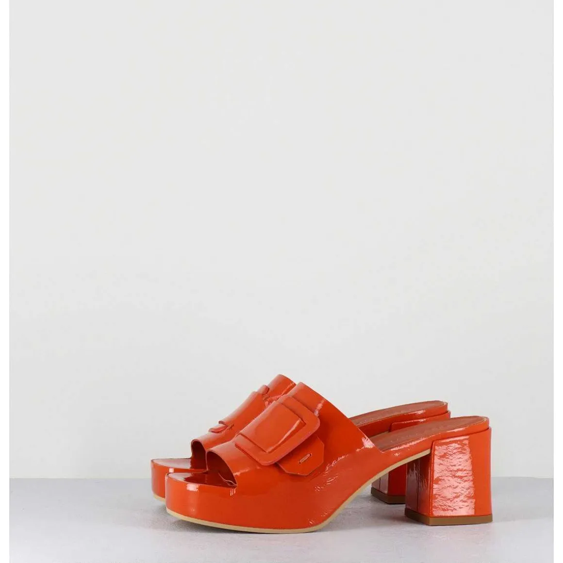 Mules A Plateforme Petit Talon Vernis Orange - 11532 Vetro Orange