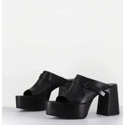 Mules A Plateforme Pointu En Cuir Noir - M6415 Vanity Nero