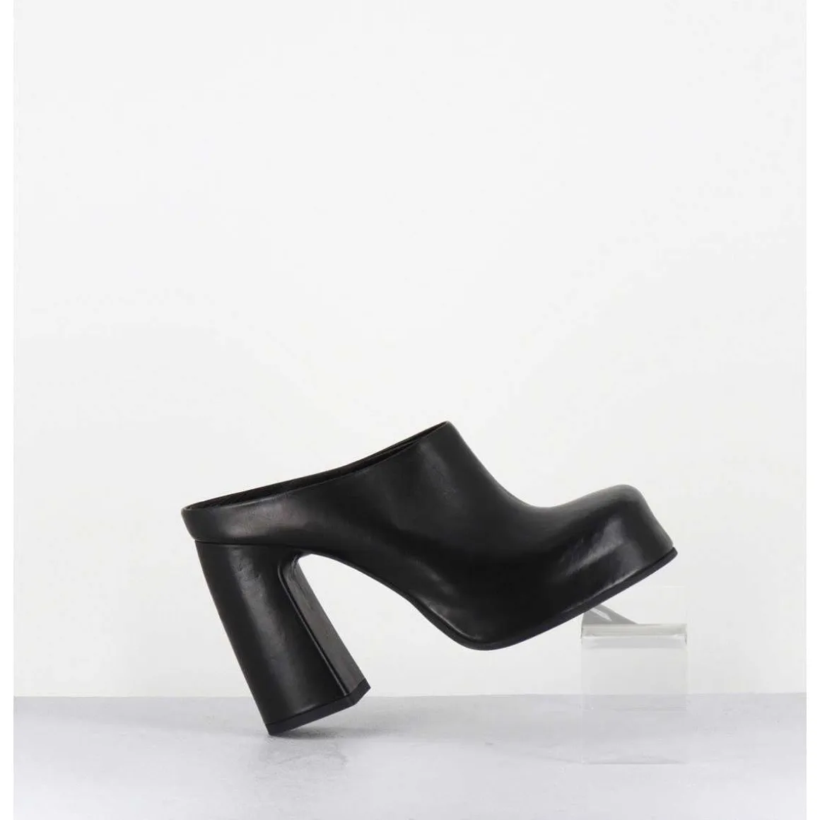 Mules A Plateforme Recouverte Talon Haut En Cuir Noir - Vatik Fular Nero