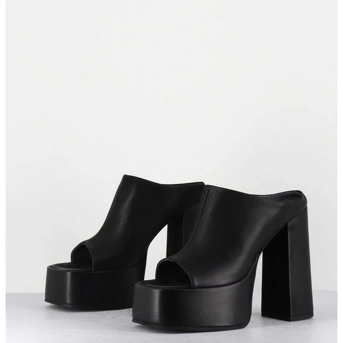 Mules A Plateforme Talon Haut En Cuir Gras Noir - 3765 Gas Nero