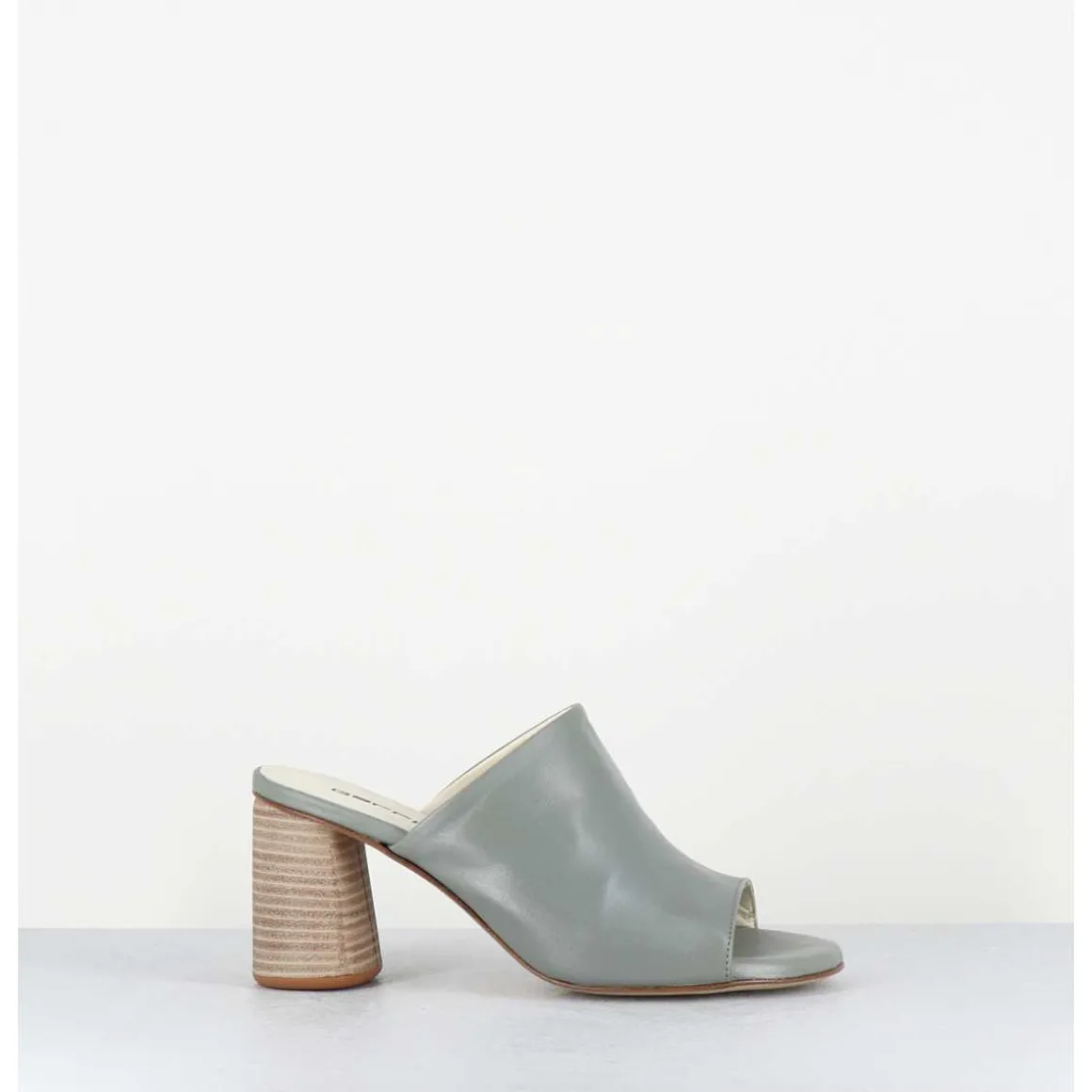 Mules A Talon En Cuir Gris - Maya02 Buffy Cloud