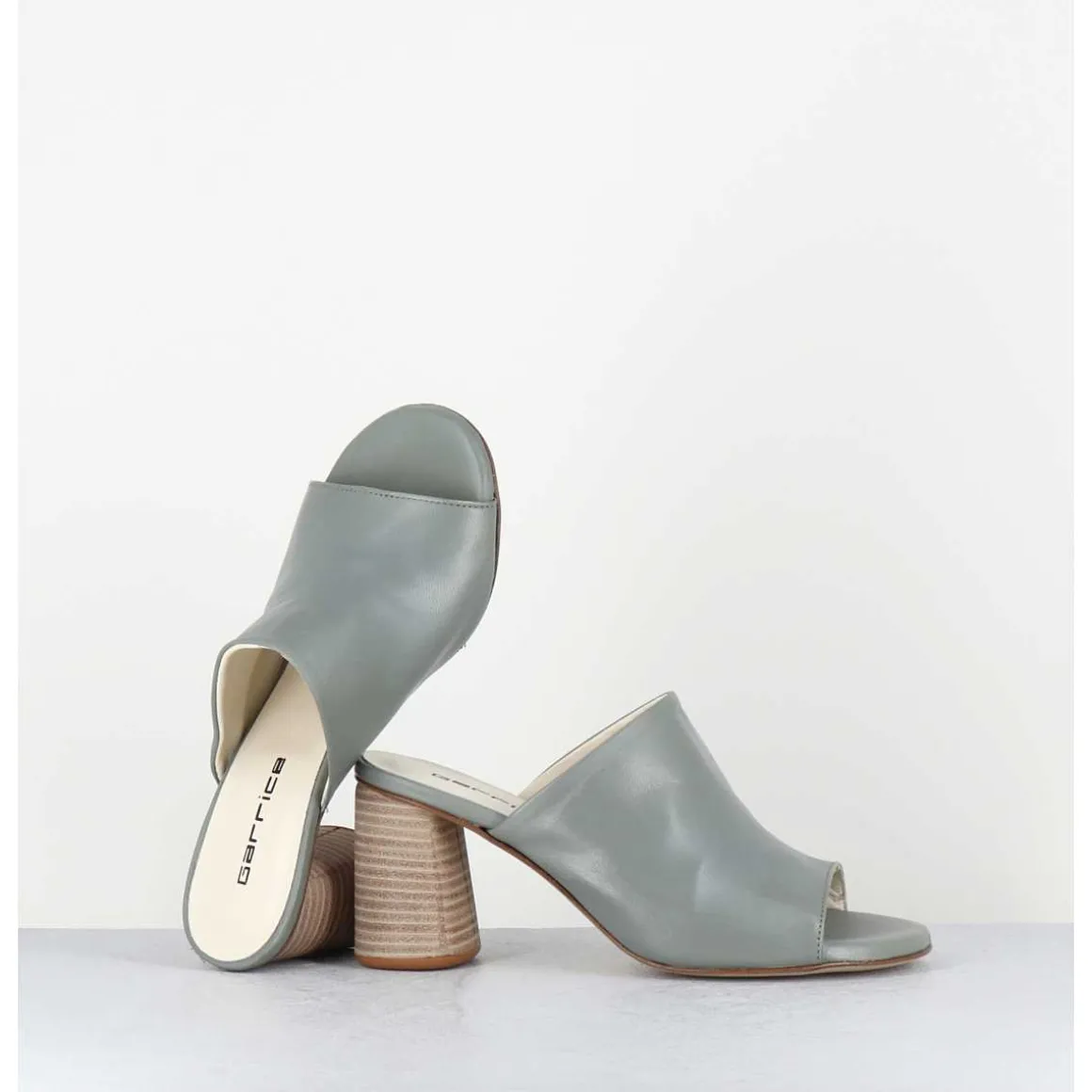 Mules A Talon En Cuir Gris - Maya02 Buffy Cloud