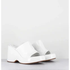 Mules Compensees 90S En Cuir Vernis Blanc - Masa4 Cindy Bianco