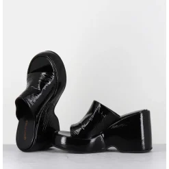 Mules Compensees 90S En Cuir Vernis Noir - Masa2 Cindy Nero