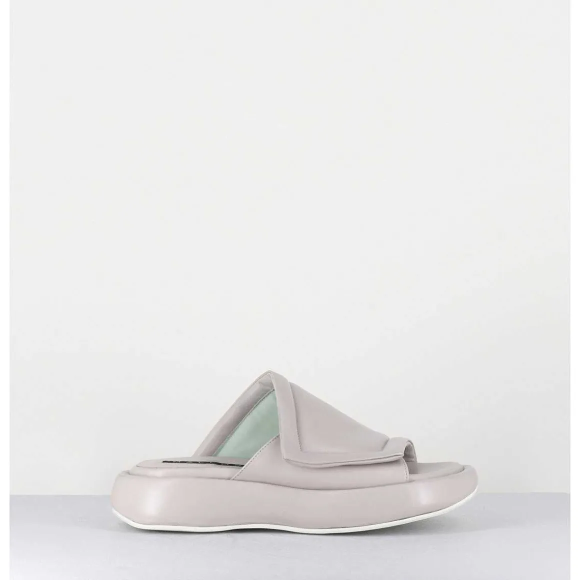 Mules Minimalistes Semelle Epaisse En Cuir Souple Gris - M23E Rombo Grey