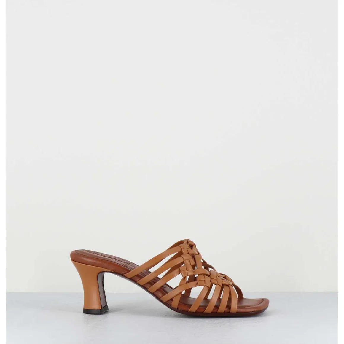 Mules Petit Talon Retro En Cuir Tresse Camel - Nayla Woven Peach