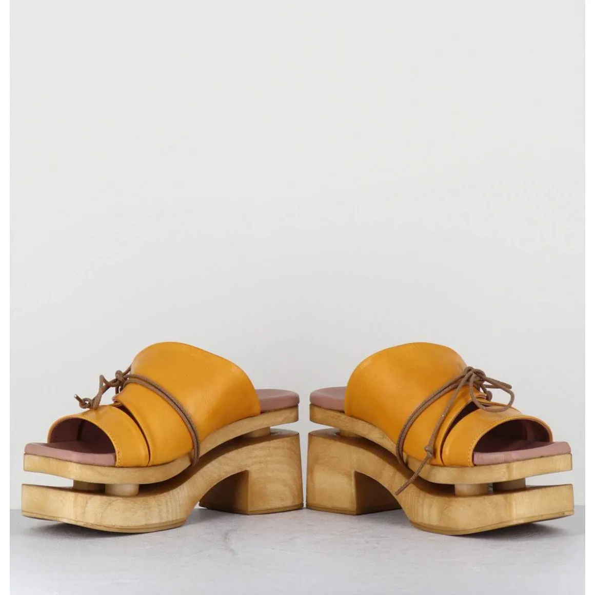 Original 70S Platform Mules Cuir Jaune - Priva Suave Sunflower