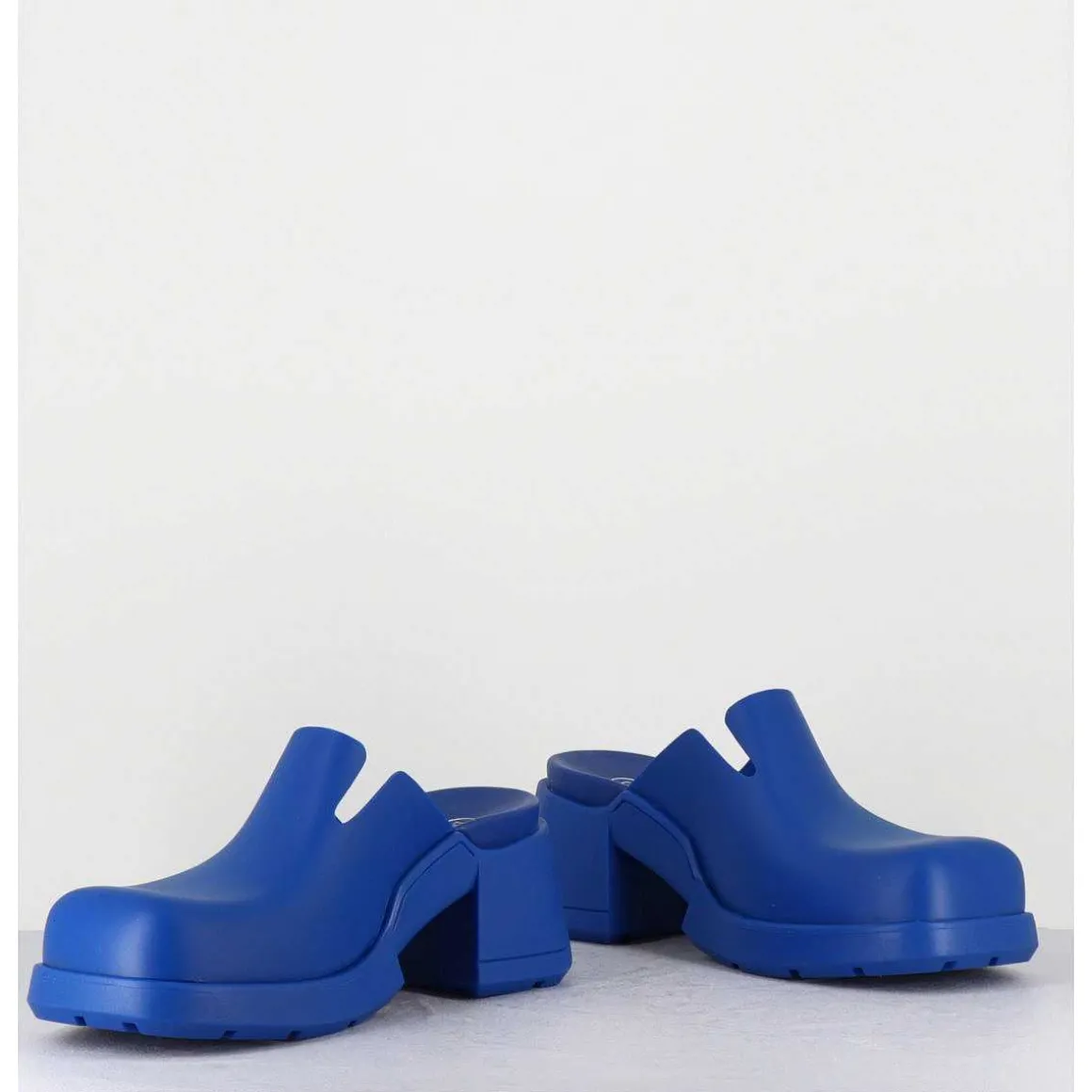 90S Blue Rubber Clogs - Blissa Blue Mules