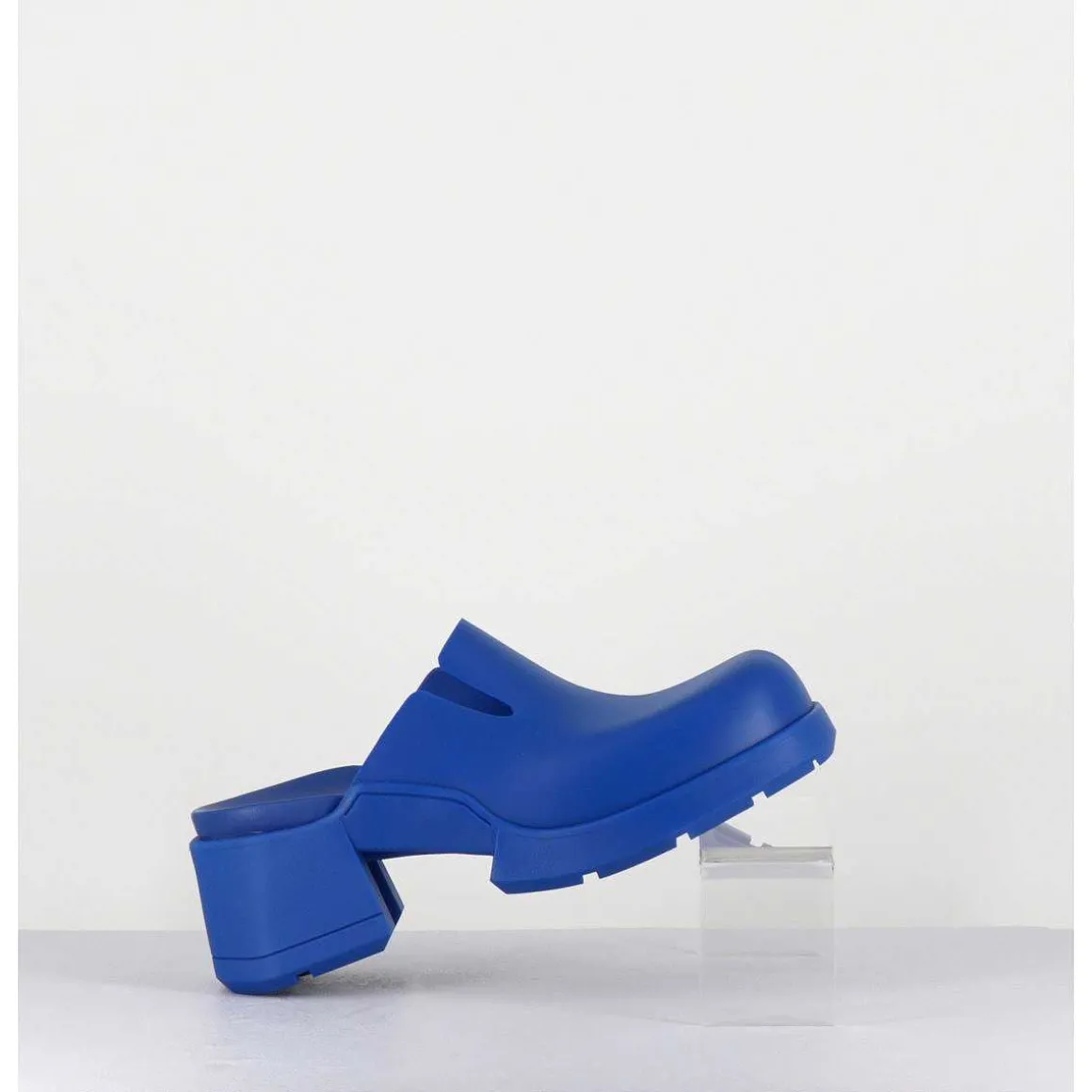 90S Blue Rubber Clogs - Blissa Blue Mules