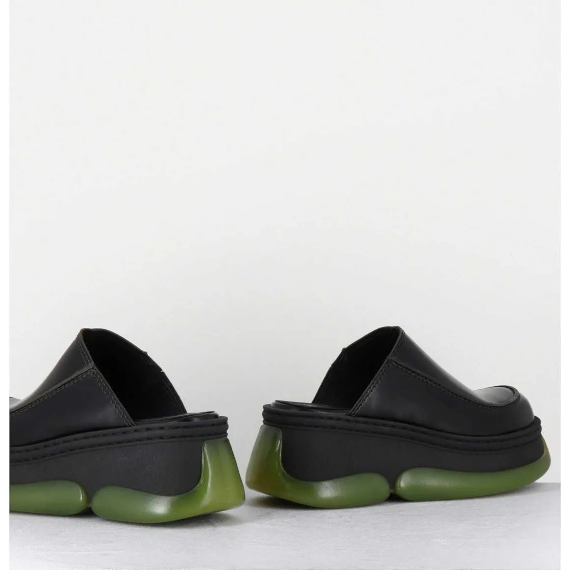 Sabots 90S Compensees Cuir Noir & Bubble Rubber Jaune - Brietta Black Mule