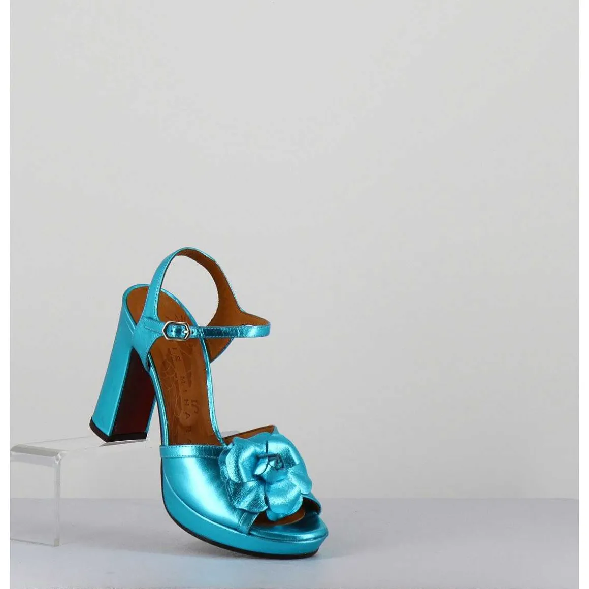 Sandales A Fleur En Cuir Metallise Bleu Talon Haut - Catina Citroen Sky