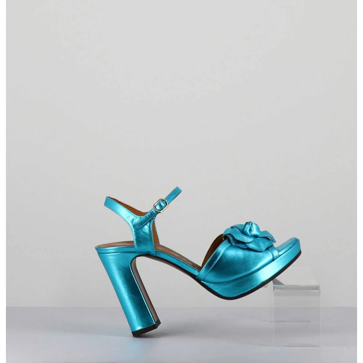 Sandales A Fleur En Cuir Metallise Bleu Talon Haut - Catina Citroen Sky