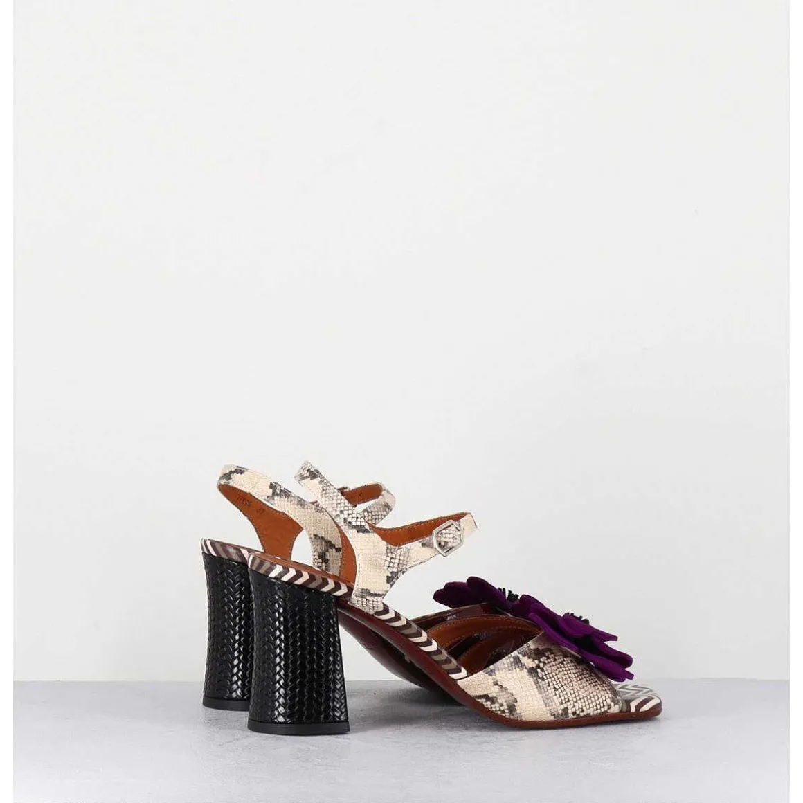 Sandales A Fleur Violet Bout Carre & Imprime Serpent - Piruca Ferrari Terra