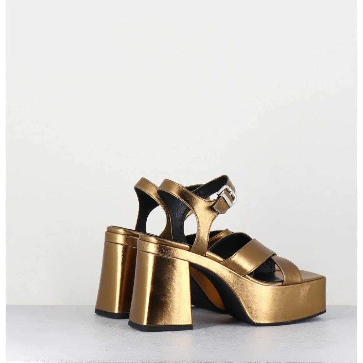 Sandales A Plateforme En Cuir Metallise Bronze - Ameru Luxor