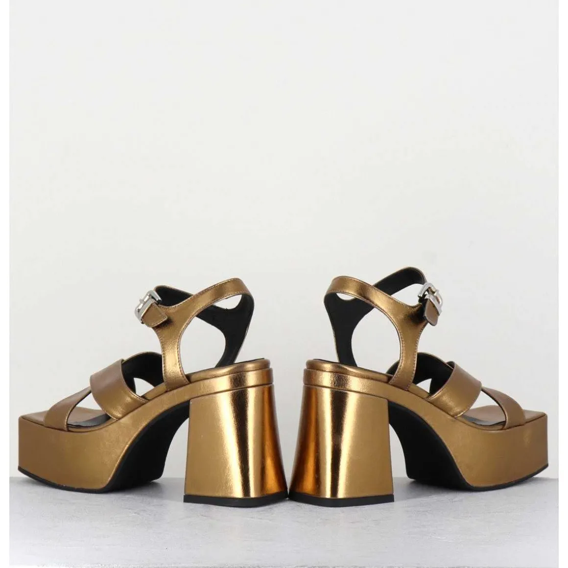 Sandales A Plateforme En Cuir Metallise Bronze - Ameru Luxor