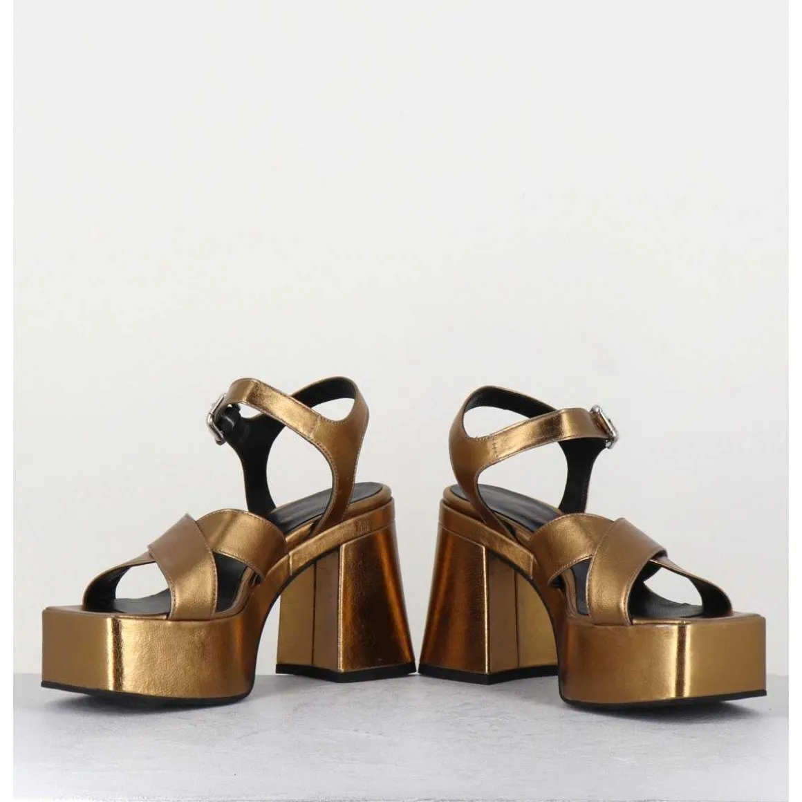Sandales A Plateforme En Cuir Metallise Bronze - Ameru Luxor